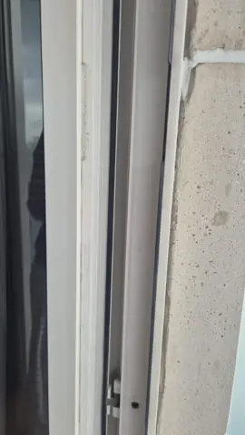 Détail de fenêtre ou de baie coulissante